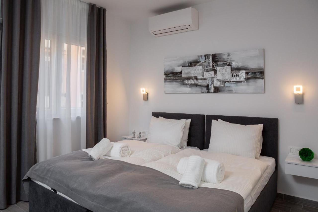Luxury Studios & Room Five Split Luaran gambar