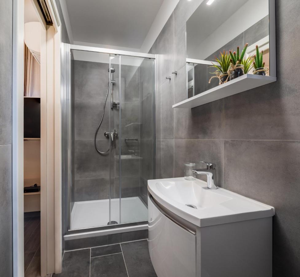 Luxury Studios & Room Five Split Luaran gambar